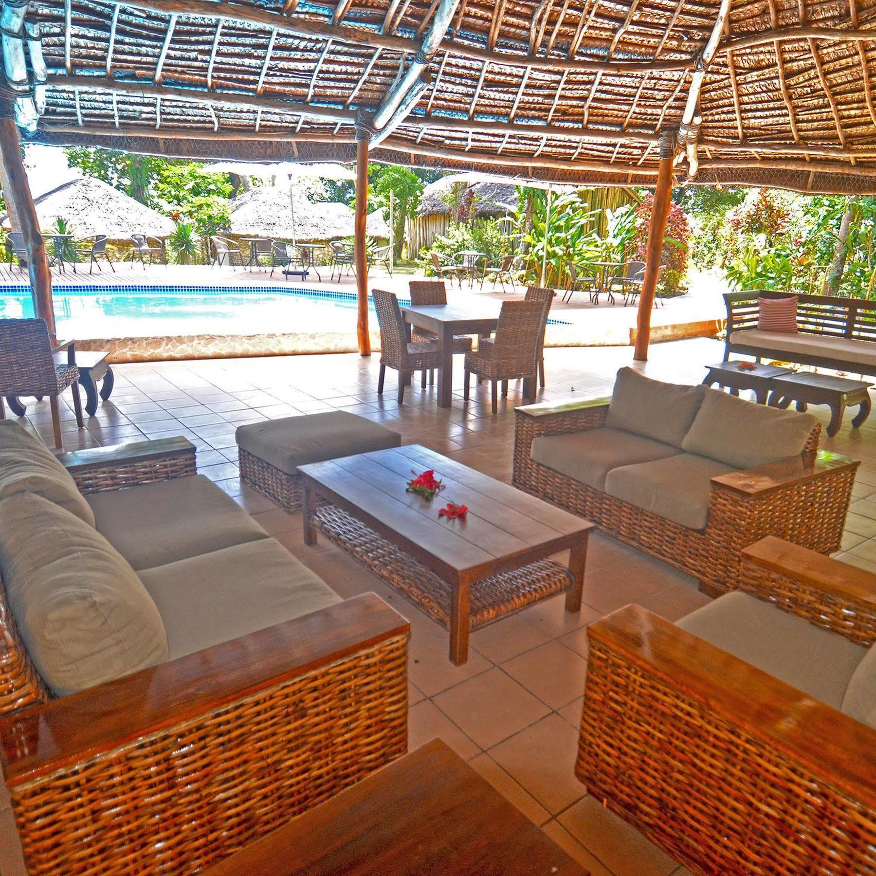Coco Beach Resort Port Vila Eksteriør bilde