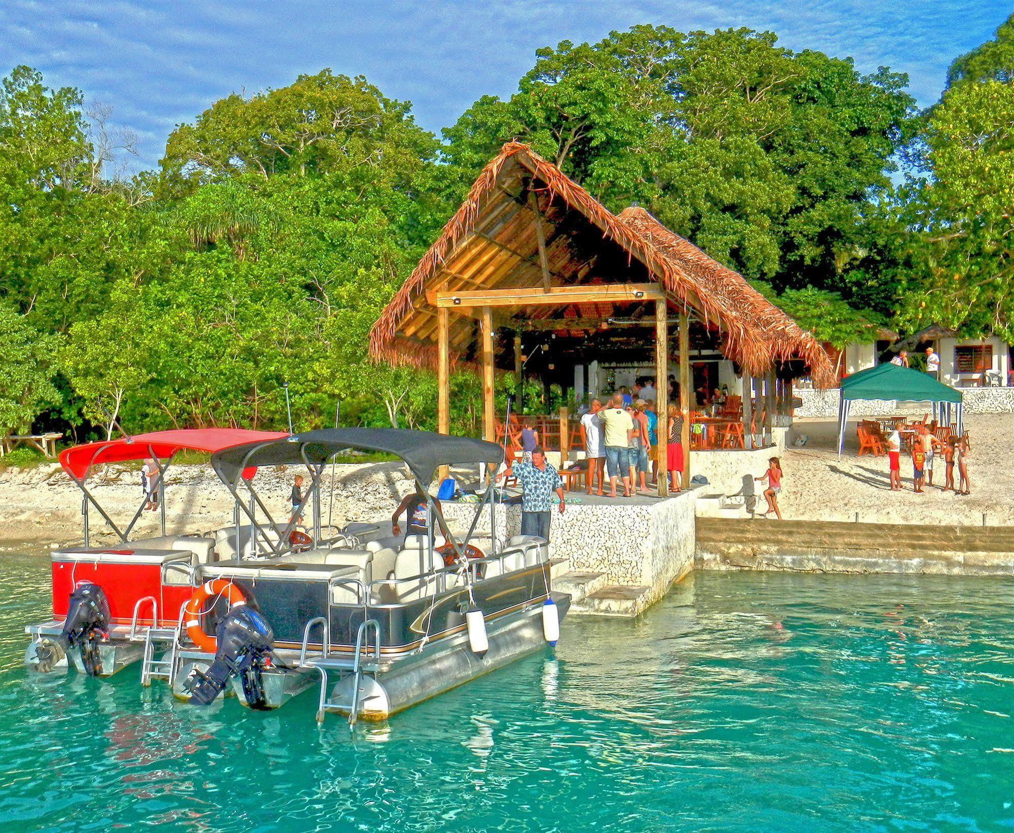 Coco Beach Resort Port Vila Eksteriør bilde
